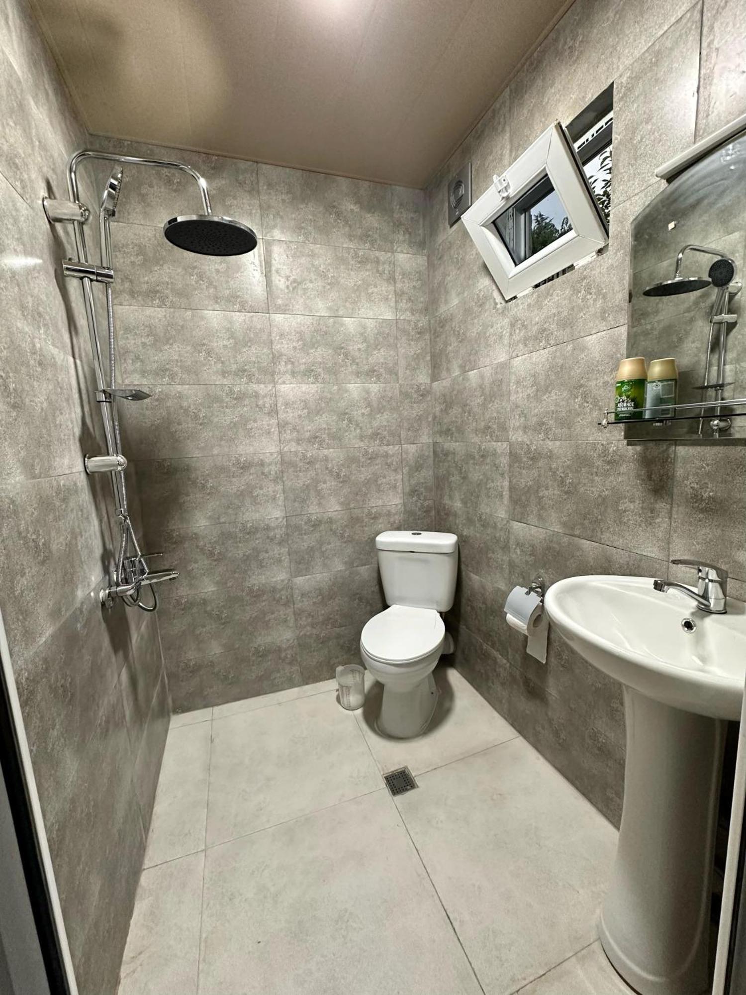 Nita House Hotel Батуми Екстериор снимка