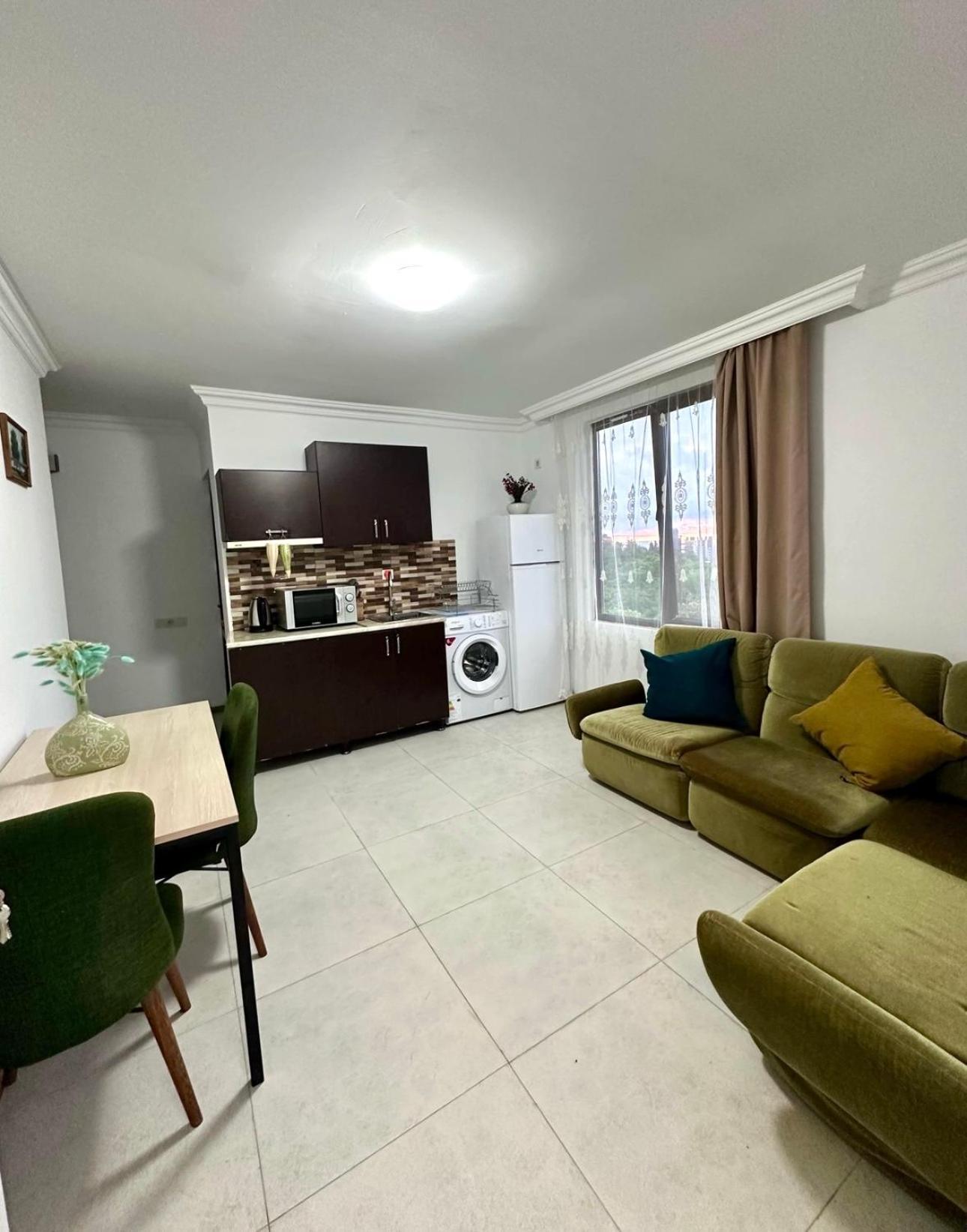 Nita House Hotel Батуми Екстериор снимка