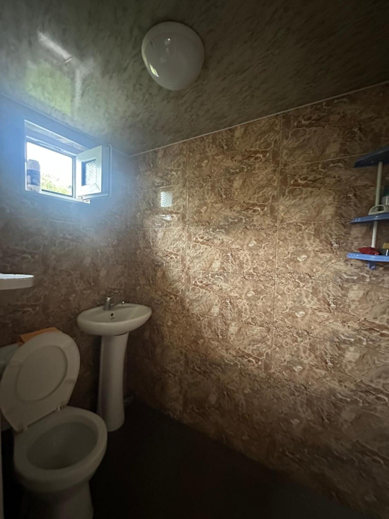 Nita House Hotel Батуми Екстериор снимка